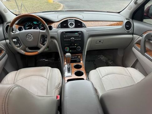 Used 2012 Buick Enclave Leather image 12
