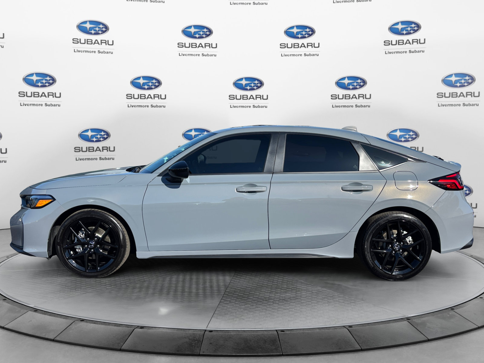 Used 2025 Honda Civic Sport image 3