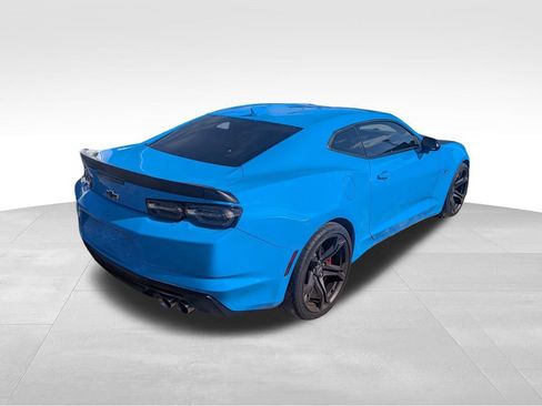 Used 2022 Chevrolet Camaro SS image 2