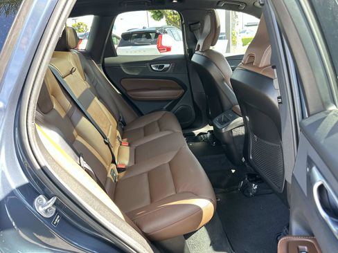 Certified 2023 Volvo XC60 B5 Plus w/ Climate Package image 24