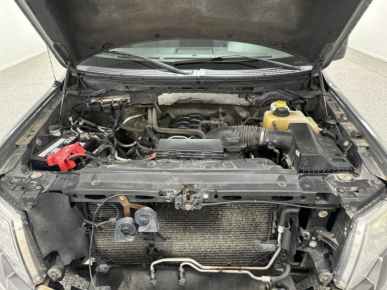 Used 2014 Ford F150 XLT AWD/4WD image 16