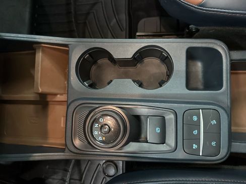 Used 2022 Ford Maverick Lariat w/ Lariat Luxury Package image 18