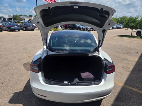 Used 2020 Tesla Model 3 Long Range AWD/4WD image 9
