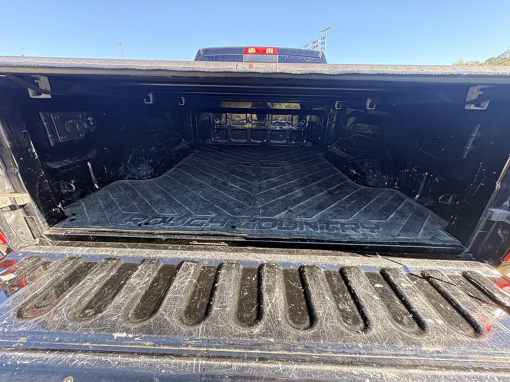 Used 2024 RAM 3500 Big Horn w/ Level 2 Equipment Group AWD/4WD image 15