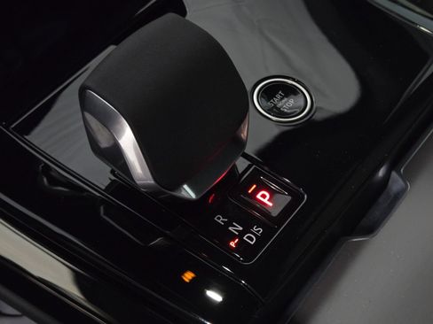 New 2025 Land Rover Range Rover Sport Dynamic SE image 30