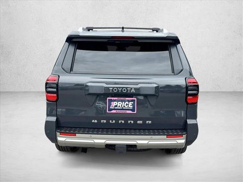Certified 2025 Toyota 4Runner Limited w/ Tow Technology Package AWD/4WD image 6