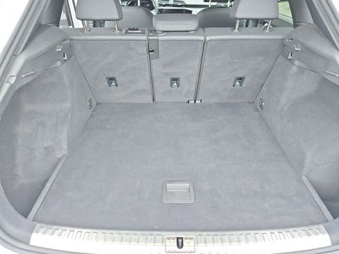 Used 2023 Audi Q3 2.0T Premium Plus w/ Premium Plus Package image 12