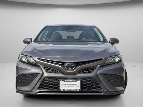 Used 2024 Toyota Camry SE w/ Cold Weather Package FWD image 3