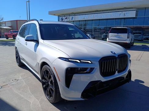 New 2026 BMW X7 xDrive40i AWD/4WD image 1