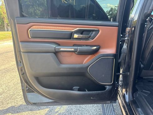 Used 2022 RAM 1500 Limited AWD/4WD image 19