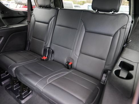 Used 2025 GMC Yukon Denali image 26