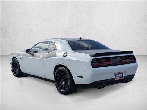 Used 2022 Dodge Challenger R/T Scat Pack w/ T/A Package image 7