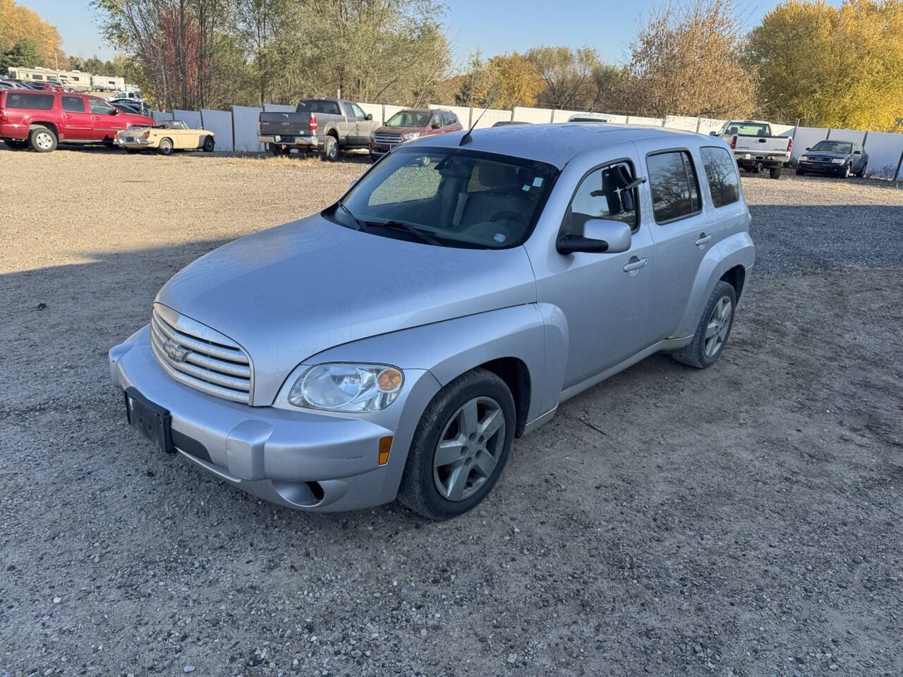 Used 2011 Chevrolet HHR LT FWD image 1