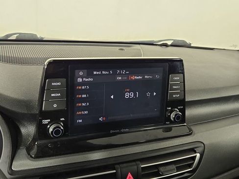 Certified 2022 Kia Seltos LX image 19