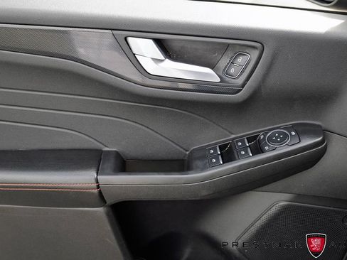 Used 2025 Ford Escape ST-Line FWD image 20