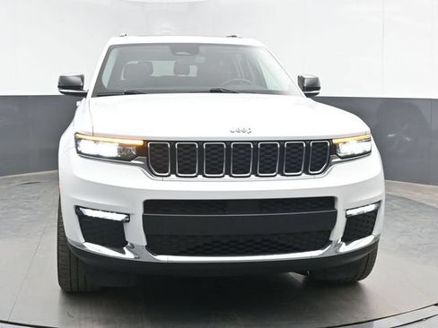Used 2021 Jeep Grand Cherokee L Limited AWD/4WD image 3