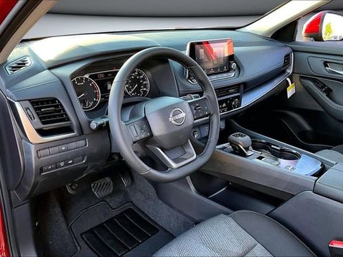 New 2026 Nissan Rogue SV FWD image 7