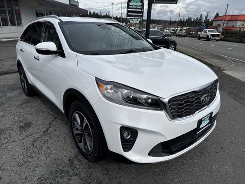 Used 2019 Kia Sorento EX image 14