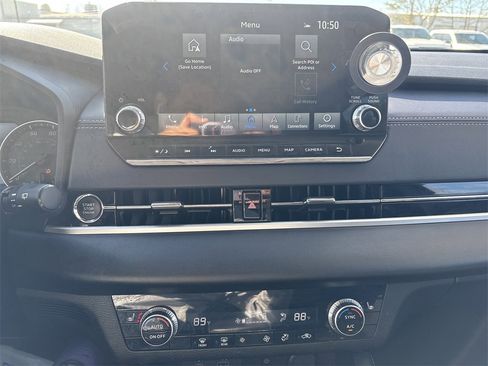 Used 2023 Mitsubishi Outlander SE image 33