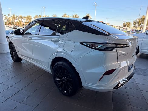 New 2026 Buick Envista Avenir image 5