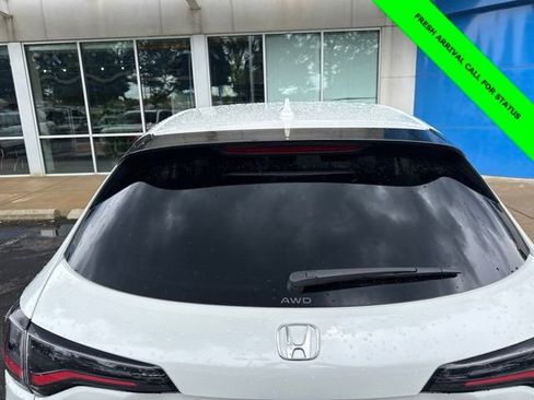 Used 2023 Honda HR-V Sport image 9