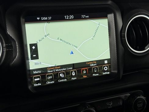 Used 2023 Jeep Wrangler Unlimited Sahara image 18