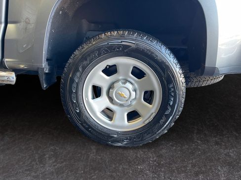 Used 2022 Chevrolet Colorado W/T w/ WT Convenience Package image 14