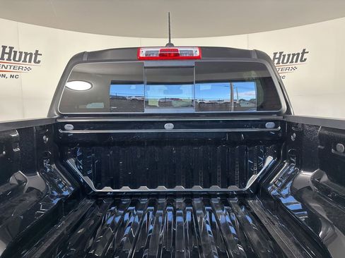 Used 2024 Chevrolet Colorado Trail Boss w/ Technology Package image 19