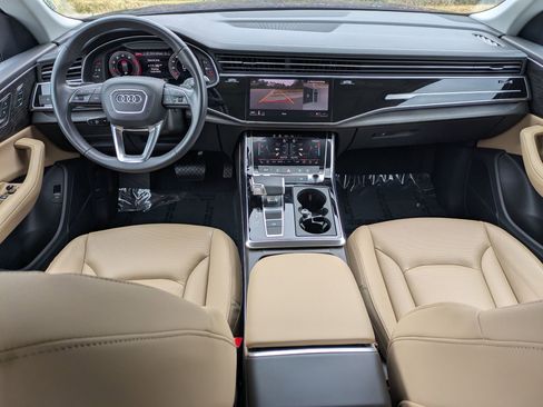 Used 2023 Audi Q8 Premium Plus image 24