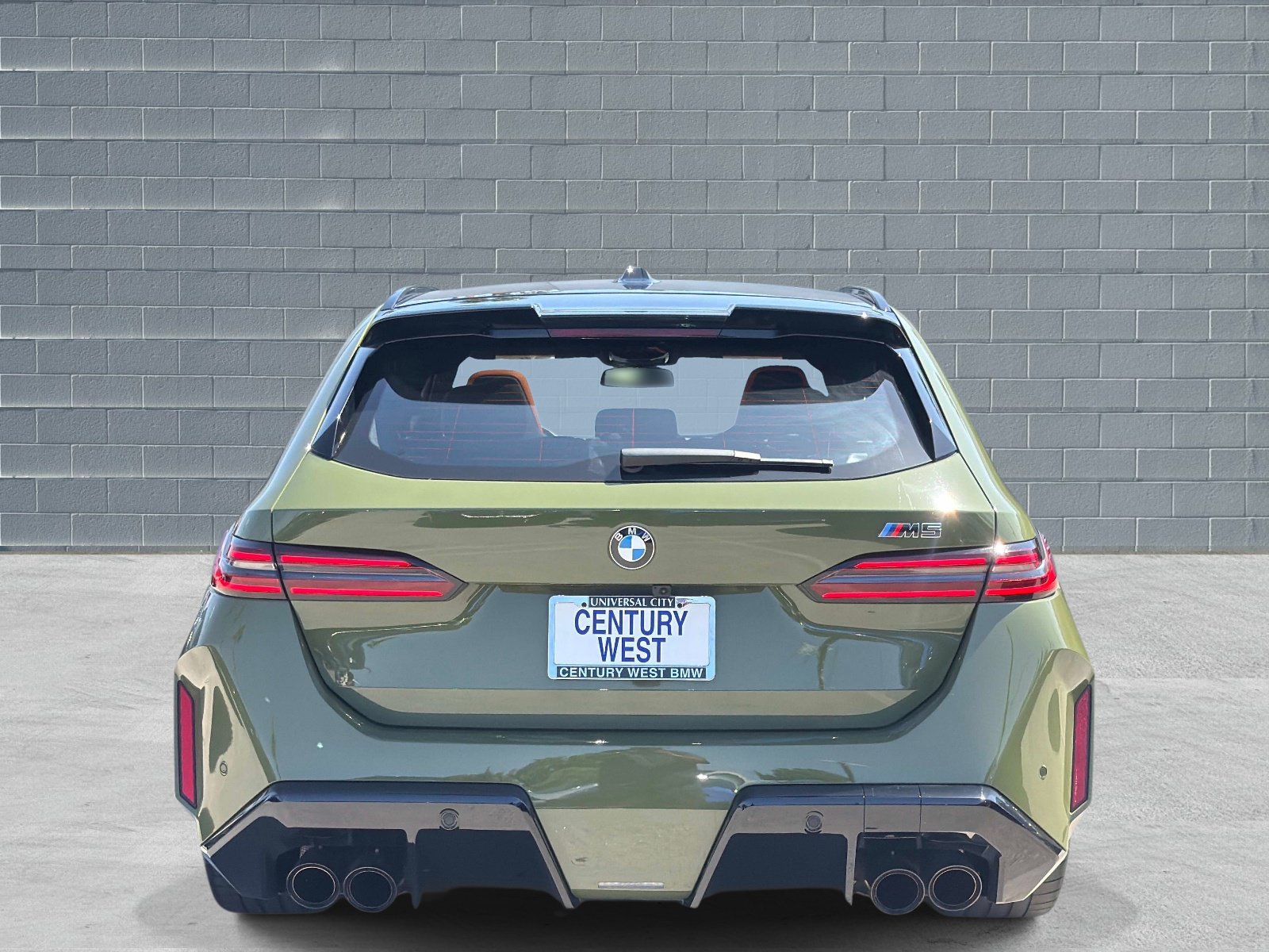 Used 2025 BMW M5 Touring w/ M Driver's Package AWD/4WD image 4