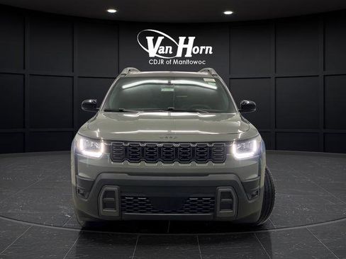 New 2026 Jeep Cherokee Overland w/ Trailer Tow Group image 11