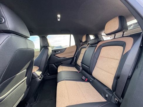 New 2026 Chevrolet Equinox ACTIV w/ Convenience Package III FWD image 8