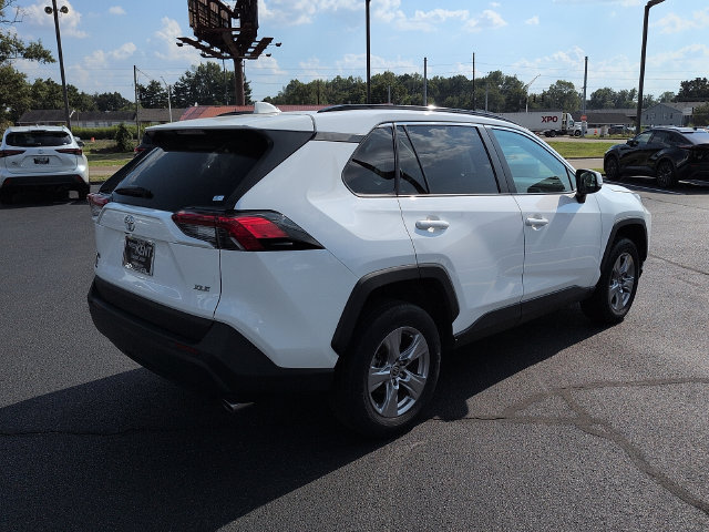 Certified 2025 Toyota RAV4 XLE FWD image 7