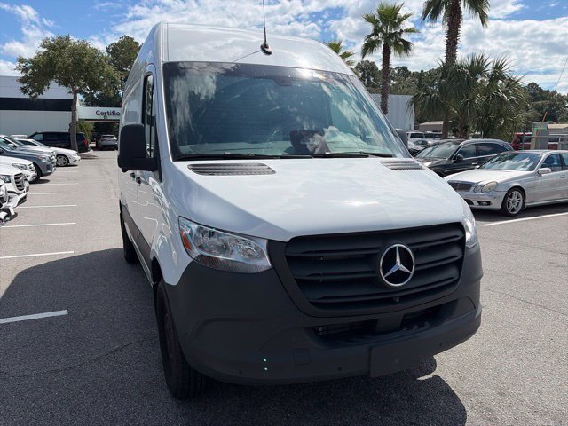 Used 2026 Mercedes-Benz Sprinter 2500 image 4