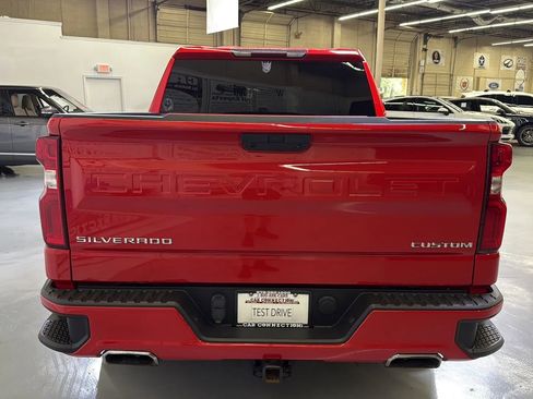 Used 2020 Chevrolet Silverado 1500 Custom w/ Custom Value Package image 7