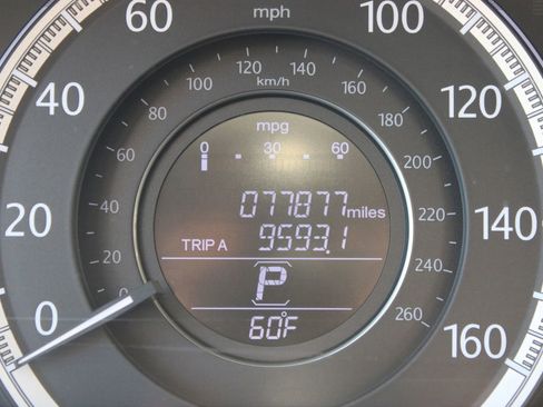 Used 2013 Honda Accord LX image 35