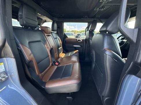 Used 2023 Ford Bronco Outer Banks w/ Sasquatch Package AWD/4WD image 27
