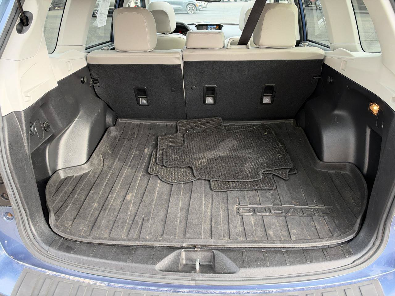 Used 2015 Subaru Forester 2.5i Limited AWD/4WD image 29