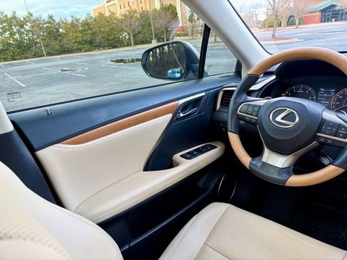 Used 2022 Lexus RX 350 FWD w/ Premium Package image 22