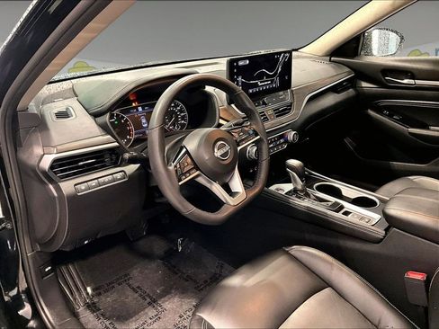 Used 2023 Nissan Altima 2.5 SL AWD/4WD image 11