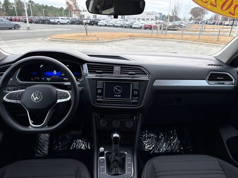 Used 2023 Volkswagen Tiguan S image 16