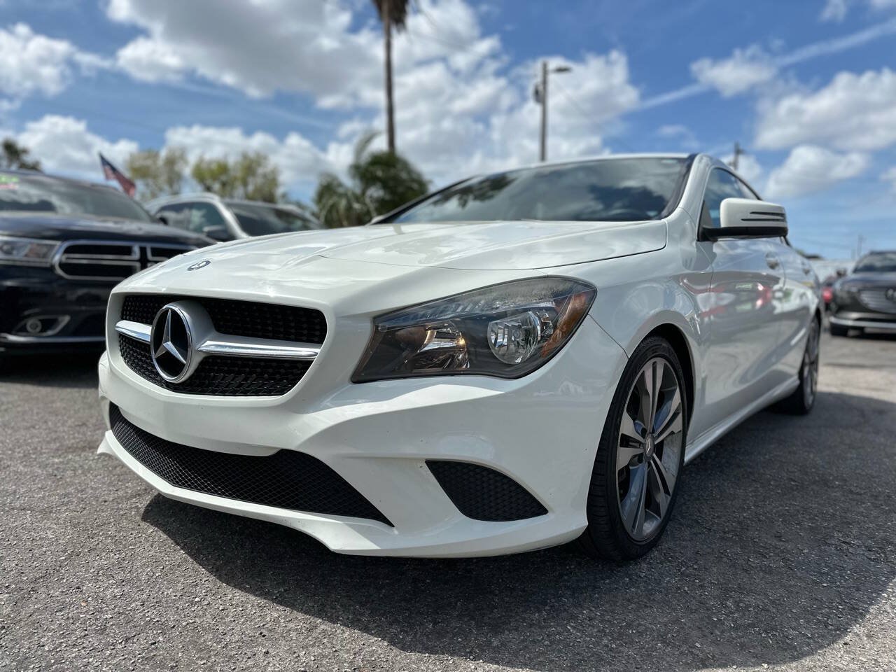 Used 2015 Mercedes-Benz CLA 250 image 3