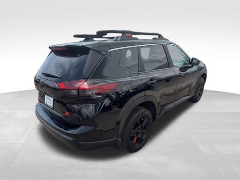 Used 2025 Nissan Rogue SV w/ Rock Creek Premium Package AWD/4WD image 8