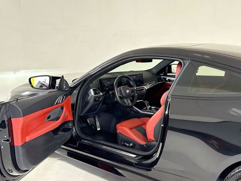 Used 2024 BMW M4 xDrive Competition AWD/4WD image 12