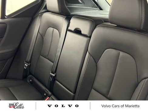 New 2026 Volvo XC40 B4 Plus w/ Climate Package image 23