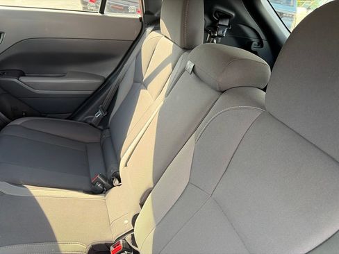Used 2025 Subaru Crosstrek 2.5i Premium AWD/4WD image 19