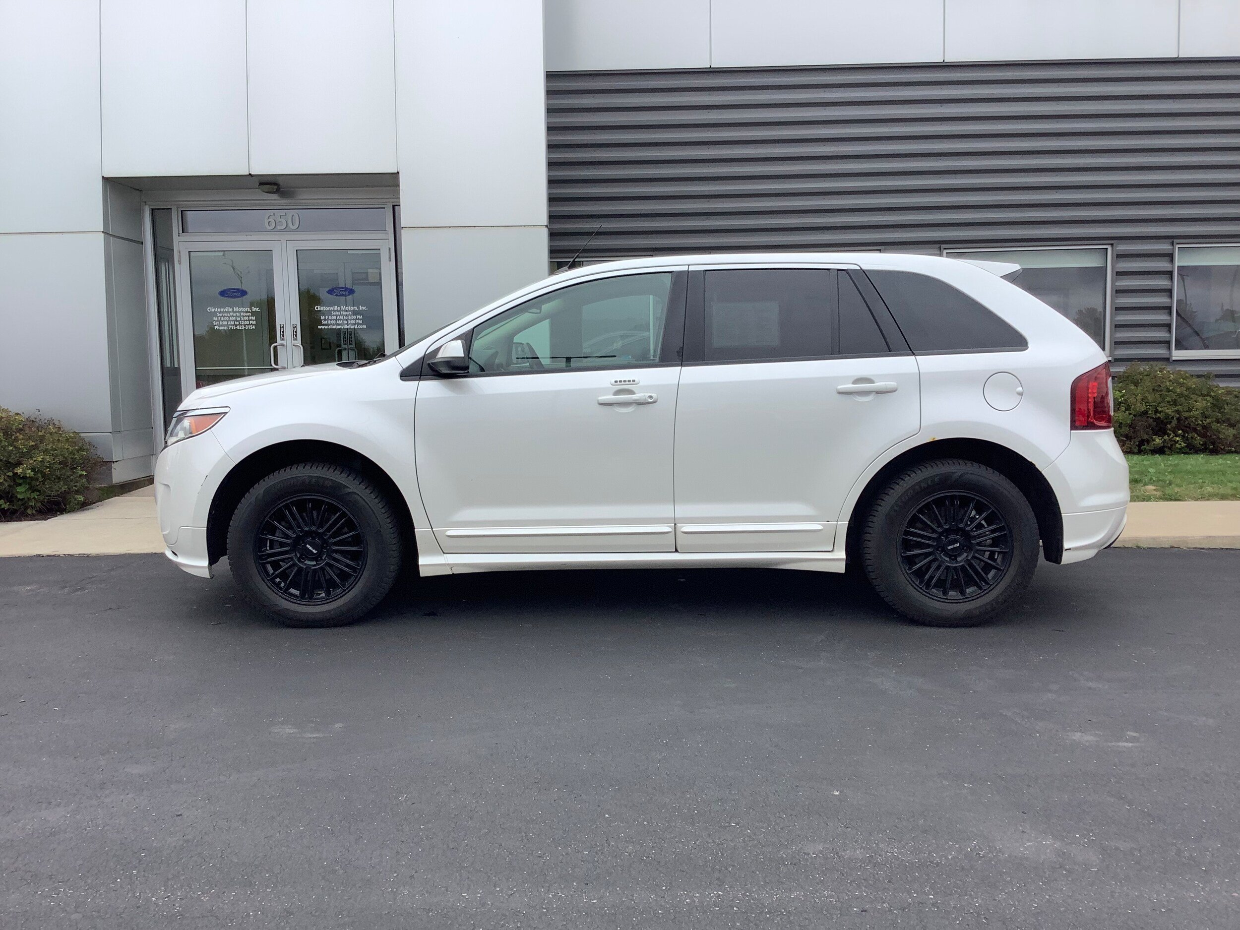 Used 2014 Ford Edge Sport w/ Canadian Touring Package AWD/4WD image 2