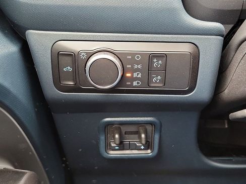 New 2026 Ford Maverick XL AWD/4WD image 14