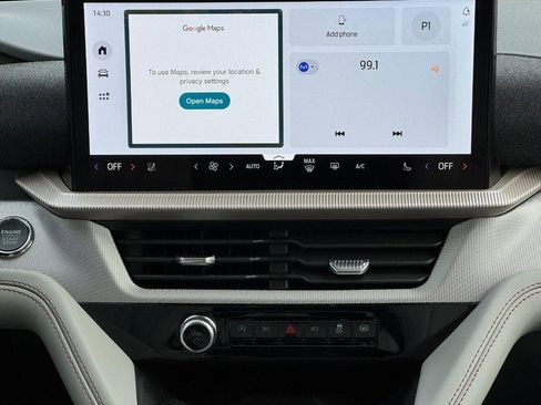 New 2026 Ford Explorer Active w/ Active Comfort Package image 9