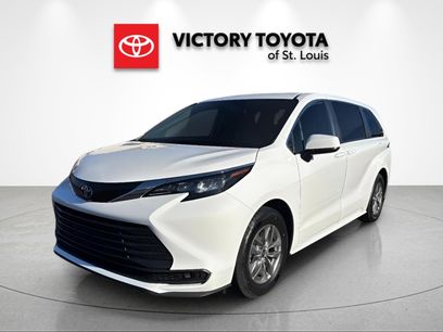 Used 2024 Toyota Sienna XLE